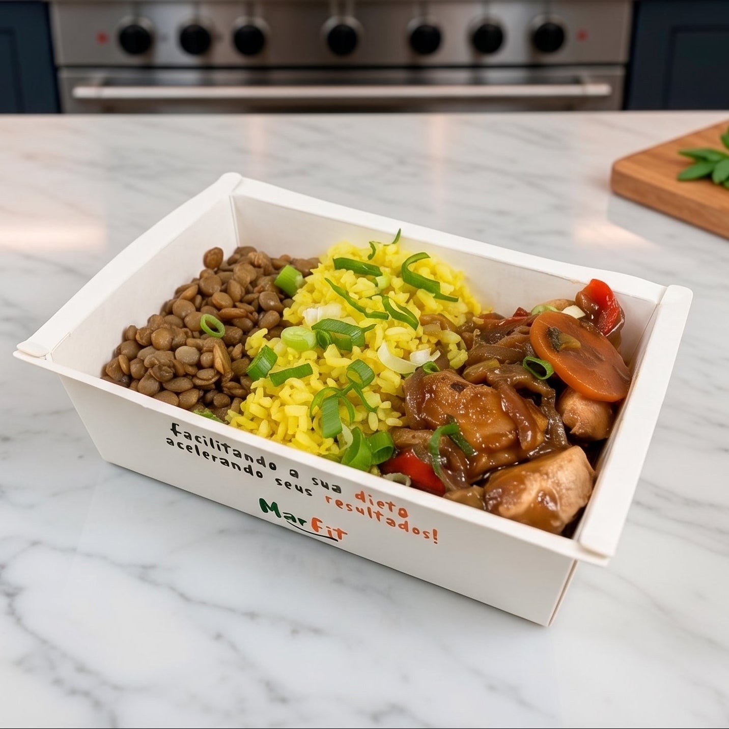 Frango Oriental com arroz integral recheado, e lentilha recheada