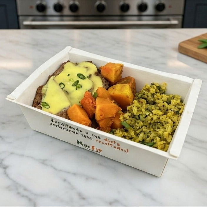 Filé Mignon Suino ao molho mostarda, abobora em cubos e arroz int. com brocolis - 412 Kcal