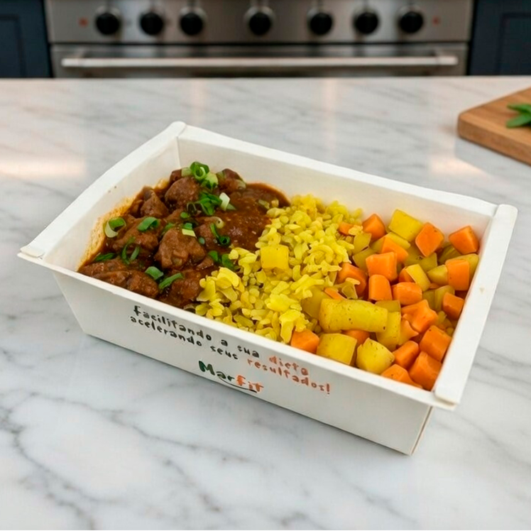 Carne de Panela, arroz integral recheado e mix de legumes - 410 Kcal